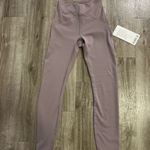 Brand New Lululemon Instill HR Tight 25’